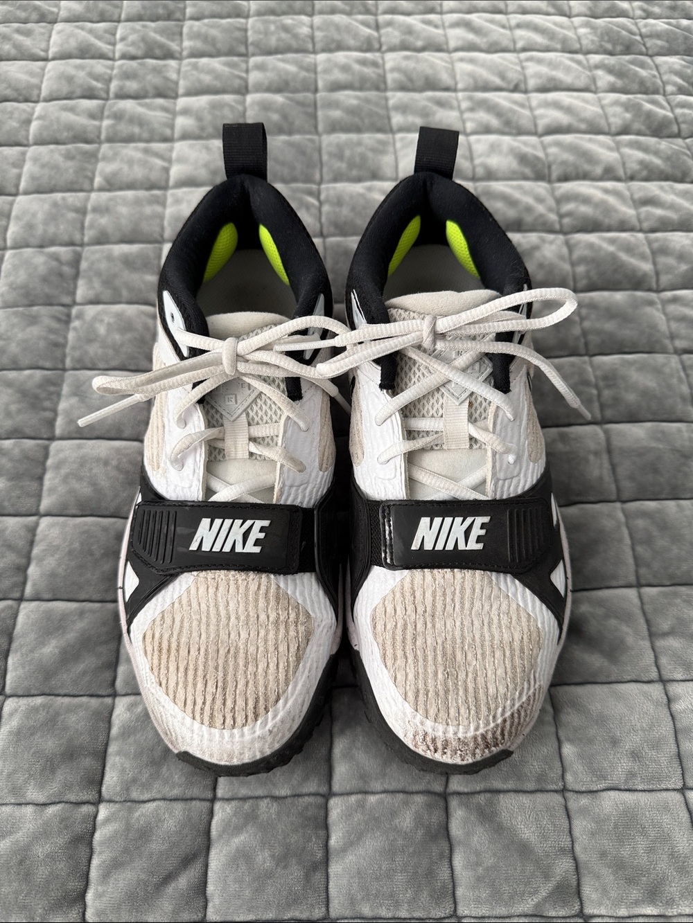 Nike White, Black & Neon Green Baseball Turf Cleats